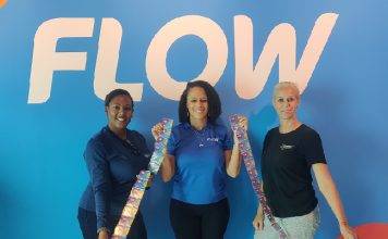 FLOW sponsors first prizes at Nature Foundation’s Beach Clean-up this Saturday at Mullet Bay!!!