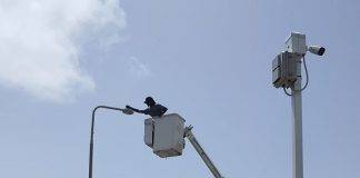 N.V. GEBE Conducts Streetlight Repairs and Maintenance