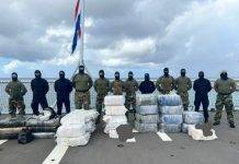 Zr.Ms. Holland intercepts more than 1000 kilograms of contraband