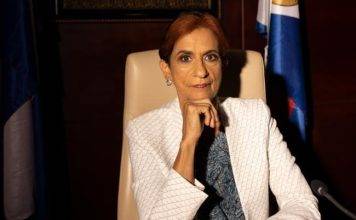 DP Leader calls on the NA/UPP coalition to come straight on its stance on cooperation and on its position in the Dutch Kingdom.