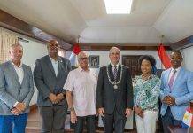 Carl Buncamper says farewell to Island Council after 16 years