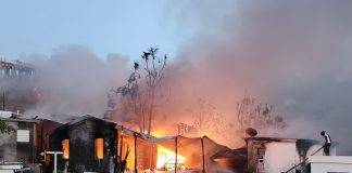 Large Fire Ravages Madrid Lane in Dutch Quarter