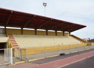 Trabounan di mantenshon di stadion di Playa a kuminsá