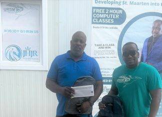 Rollocks Jr, donates School Supplies