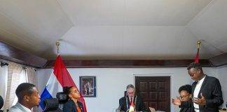 Island Council adopts social minimum, salary minimum motions