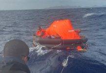 Coast Guard assist persons in distress nearby Sint Maarten