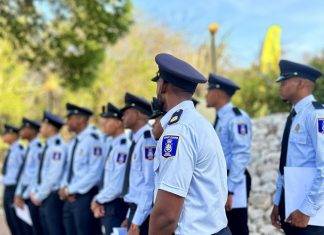 Fourteen new coast-guarders for the Dutch Caribbean Coast Guard
