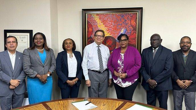 SVOBE signed agreements/memorandums of understanding between four (4) institutions of higher learning in the Dominican Republic