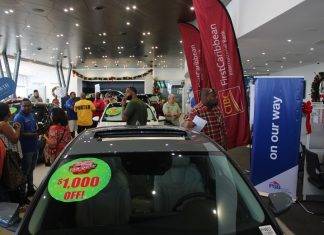 Motorworld Hosts Annual Christmas Car Show This Saturday