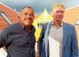 BONAIRE ISLAND GOVERNOR TO VISITING TWEEDE KAMER CANDIDATE: “VOTER TURN-OUT NEEDS TO GO UP.”