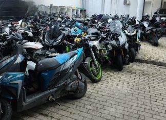 Retrieval of Seized Scooters by Sint Maarten Police Force