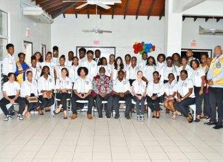 District Governor visits St. Maarten