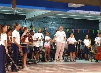 Premiere of Leerorkest Saba