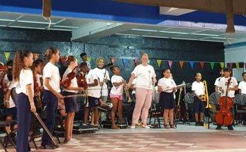 Premiere of Leerorkest Saba