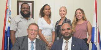 Ministry of VROMI signs agreement with Nature Foundation to expand ongoing coastal resilience project