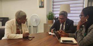 Prime Minister and Officials Hail Breakthrough in Legal Helpdesk Initiative