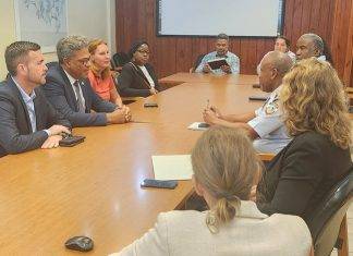 Prime Minister Dr. Luc Mercelina Engages in Key Discussion on Police Challenges with Sint Maarten Police Force (KPSM)