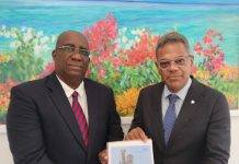 Vice Chair of Common Court Presents 2023 Financial Year Report to Prime Minister Mercelina