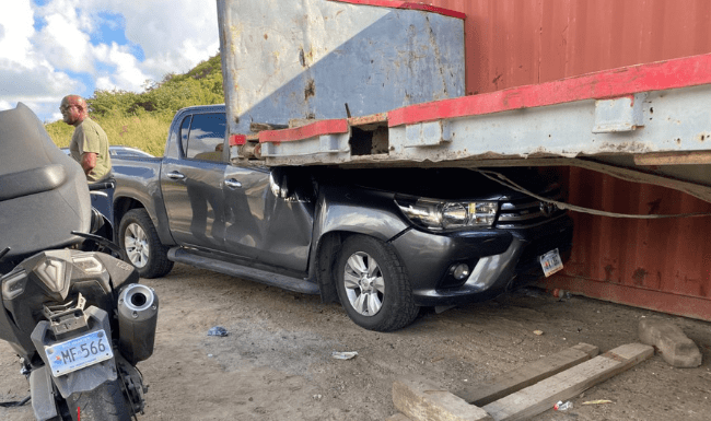 Traffic accident on Sucker Garden road