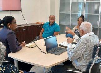 VSA Minister Meets with Board Members of Sint Maarten Seniors & Pensioners Association (SMSPA)