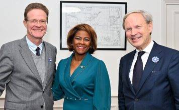 French Ambassador at The Hague St. Maarten Day celebration