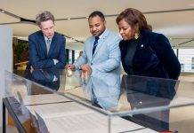 Minister Plenipotentiary at opening exhibition 70 years Statute