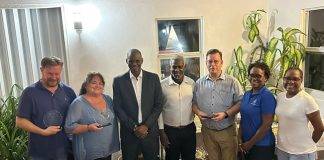 Ministry of VSA thanked RAV-Midden-West-Noord Brabant Ambulance Organization for their decade long support