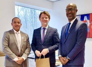 SER Sint Maarten pays a visit to SER Netherlands and provides updates on pending advice.