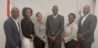 Minister Brug Meets with the Integrity Chamber