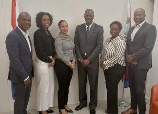 Minister Brug Meets with the Integrity Chamber