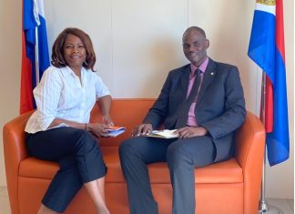 Minister of VSA, Mr. Brug and Minister Plenipotentiary Ms. Arrindell discuss pressing issues to build a stronger, healthier future for the nation.