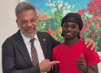 Young Entrepreneur Kenneth Cook Meets Prime Minister Mercelina