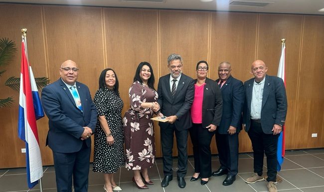 PRIME MINISTER DR. LUC MERCELINA WELCOMES BONAIRE’S ISLAND COUNCIL MEMBERS FOR COURTESY VISIT