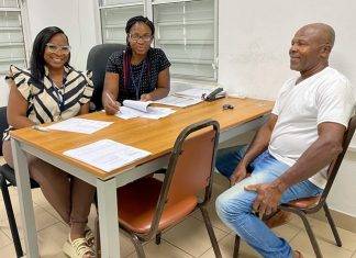 Tax Assistance for Seniors: Income Limit Now at NAf 18,000