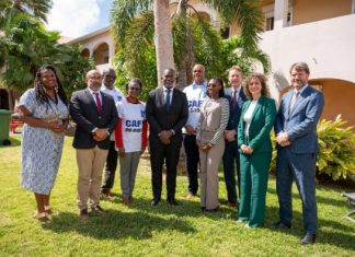 Caribbean Academic Foundation Year for students from Sint Maarten, Saba, and Sint Eustatius launched