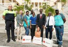 Minister Richinel Brug Receives Donation of 30 CPR Training Dummies from the Bjorn Steiger Foundation