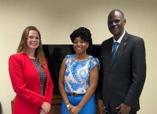 Minister of VSA, Richinel Brug, meets with Dr. Tasheena Thomas-Maccow to address challenges at Turning Point