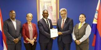 Governor Baly receives long-awaited Governing program from URSM, DP, SAM, and PFP