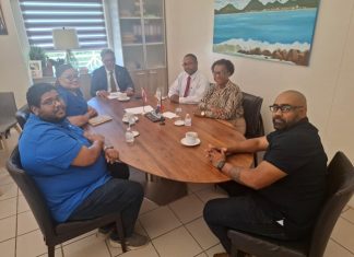 Prime Minister Dr. Luc Mercelina holds Meeting on the Future of Postal Services St. Maarten (PSS NV)