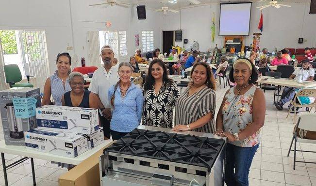 Island Gems supports seniors with stove and ceiling fans