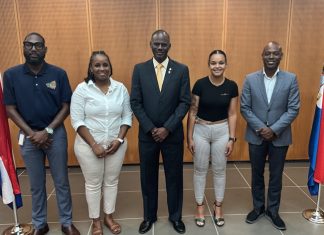 The Spectrum Support Box Meets with Minister of VSA to Discuss Collaborative Support for Autism Awareness