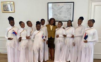 Minister Plenipotentiary Arrindell receives members of the Dance & Arts Dimensions Academy