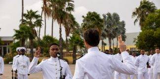 Officially nine military soldiers were sworn in Curacao