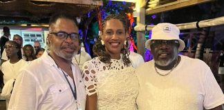 Minister of TEATT applauds return of soul beach and reviews the economic impact for St. Maarten