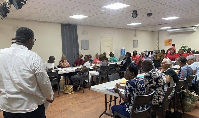 Sint Maarten Library Cyber Seniors Workshop Bridges Tax Knowledge Gap for Senior Citizens