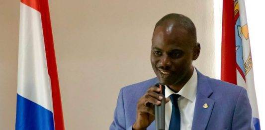 Minister Brug encourages preventative health measures during flu season