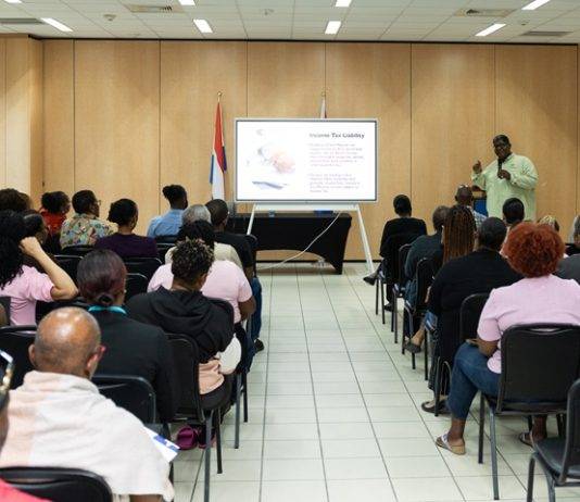 Ministry of Finance Hosts Income Tax Filing Workshop for Civil Servants