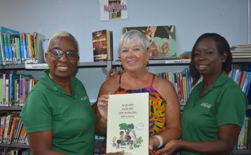 Buriku, Ezeltje, La Burra, Little Donkey Bibi Finds a New Home in the St. Maarten Library