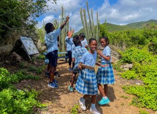Les Fruits de Mer and Fondation Air France Bring Local Education to 10,000 Students on Both Sides of St. Martin
