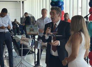 Inaugural Flight celebration Z Air connecting Curaçao and St. Maarten